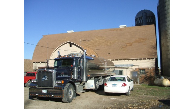 Camion de collecte du lait